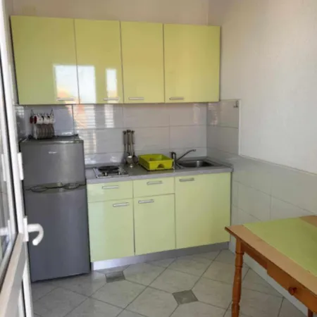 Apartamento Nada Makarska