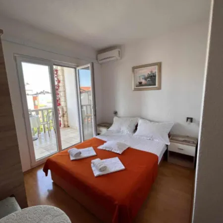 Apartamento Nada Makarska