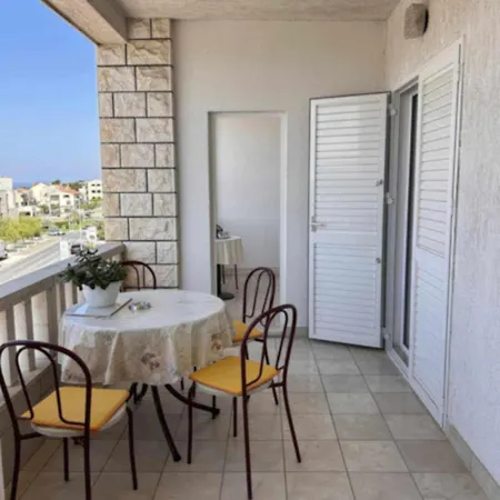Apartman Nada *