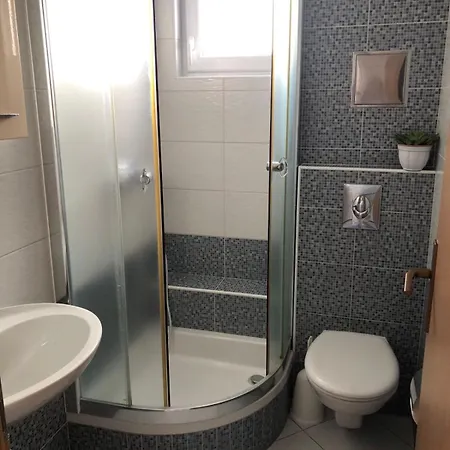 Nada * 马卡尔斯卡